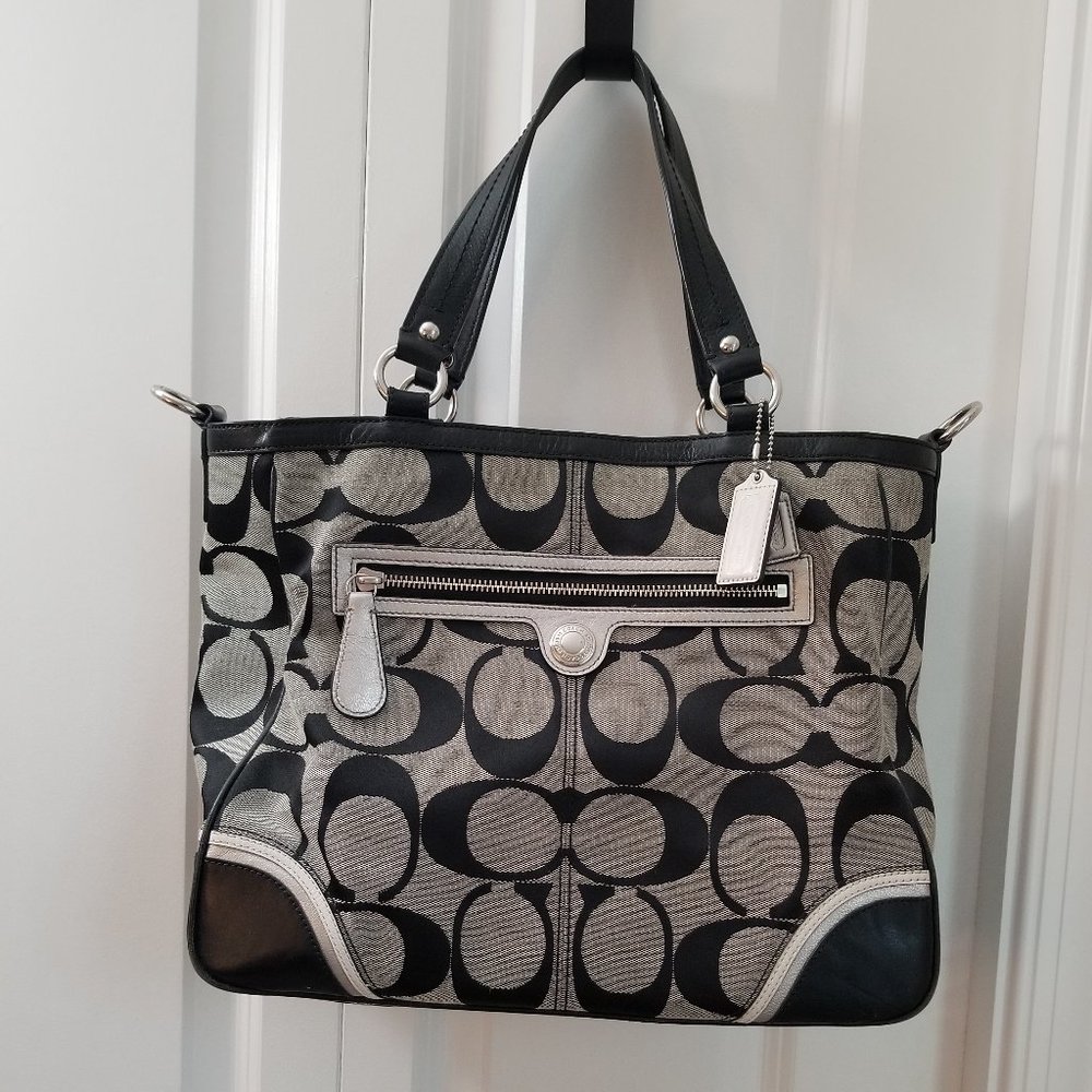 Coach Signature Purse Bag in Black with blue lining, authentic coach purse